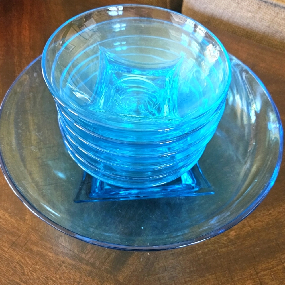 Mid Century Dishware - Picture 2 of 7